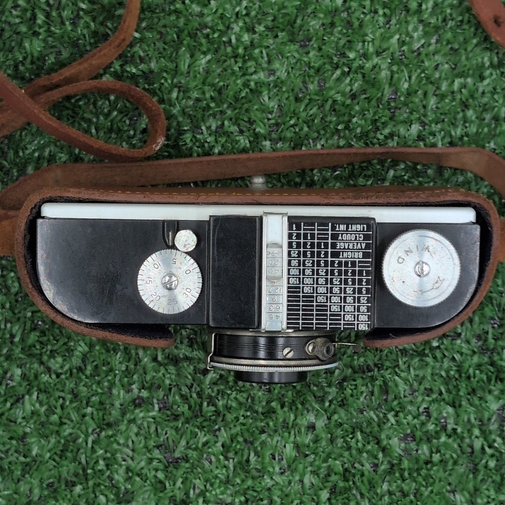 Vintage Argus Camera Anastigmat 50mm 4.5 Coated Made In USA UNTESTED With Cover - Picture 2 of 9